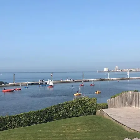 Prázdninový dům Maison Recemment Renovee, 10 Mn A Pied Gare Tgv Et Plage *