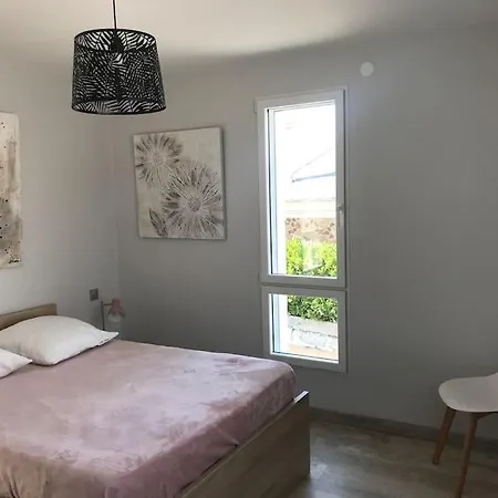 Prázdninový dům Maison Recemment Renovee, 10 Mn A Pied Gare Tgv Et Plage Les Sables-dʼOlonne